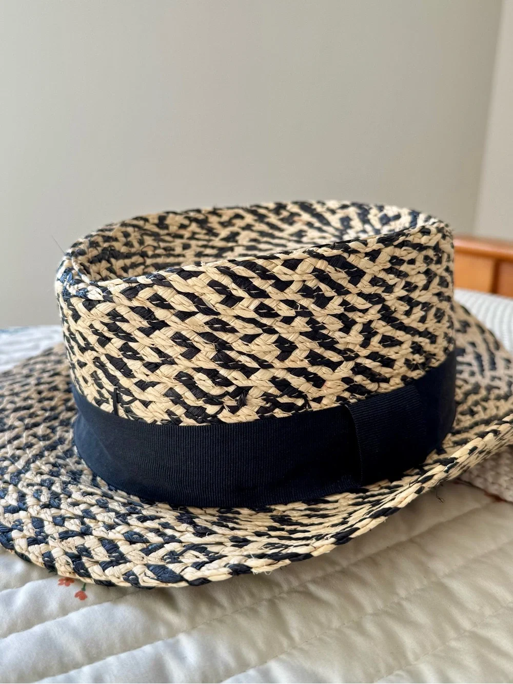 NWT Brixton Two Tone Autumn Raffia Boater Hat, Black & Cream – Medium (7.25”)